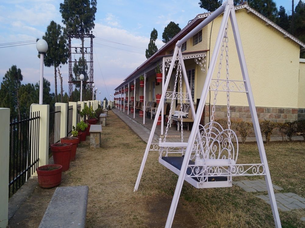 V Resorts Mumukshu Pauri Luaran gambar